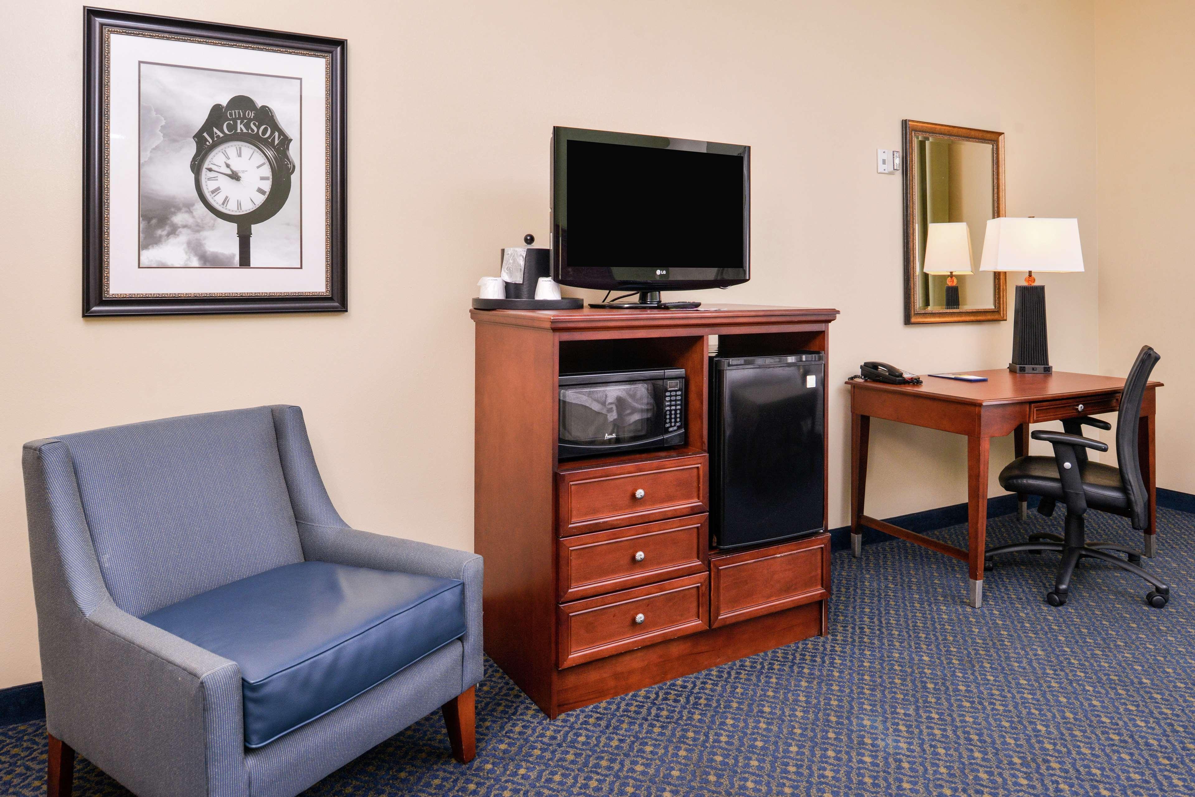 Hampton Inn Jackson-College Avenue Εξωτερικό φωτογραφία