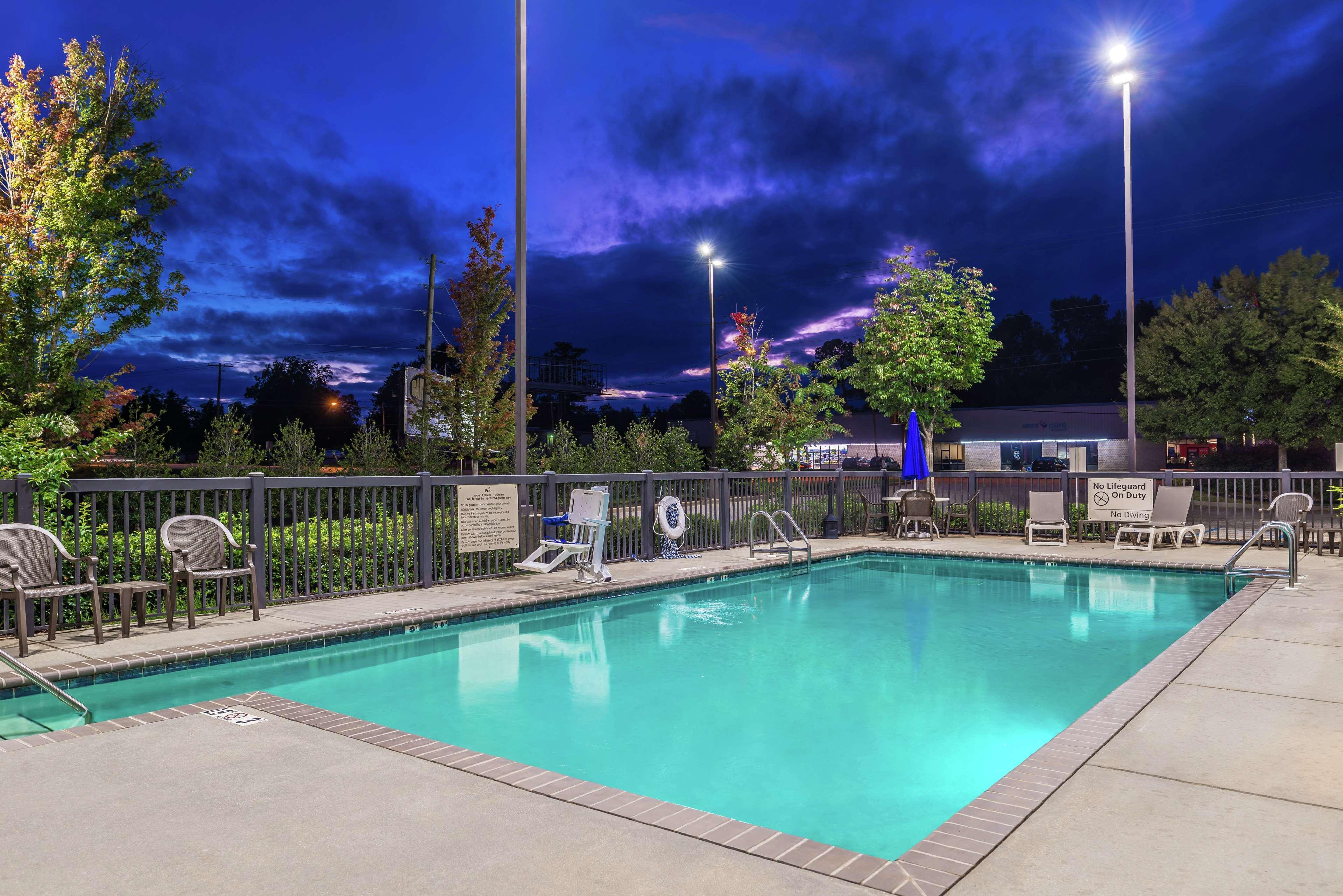 Hampton Inn Jackson-College Avenue Εξωτερικό φωτογραφία