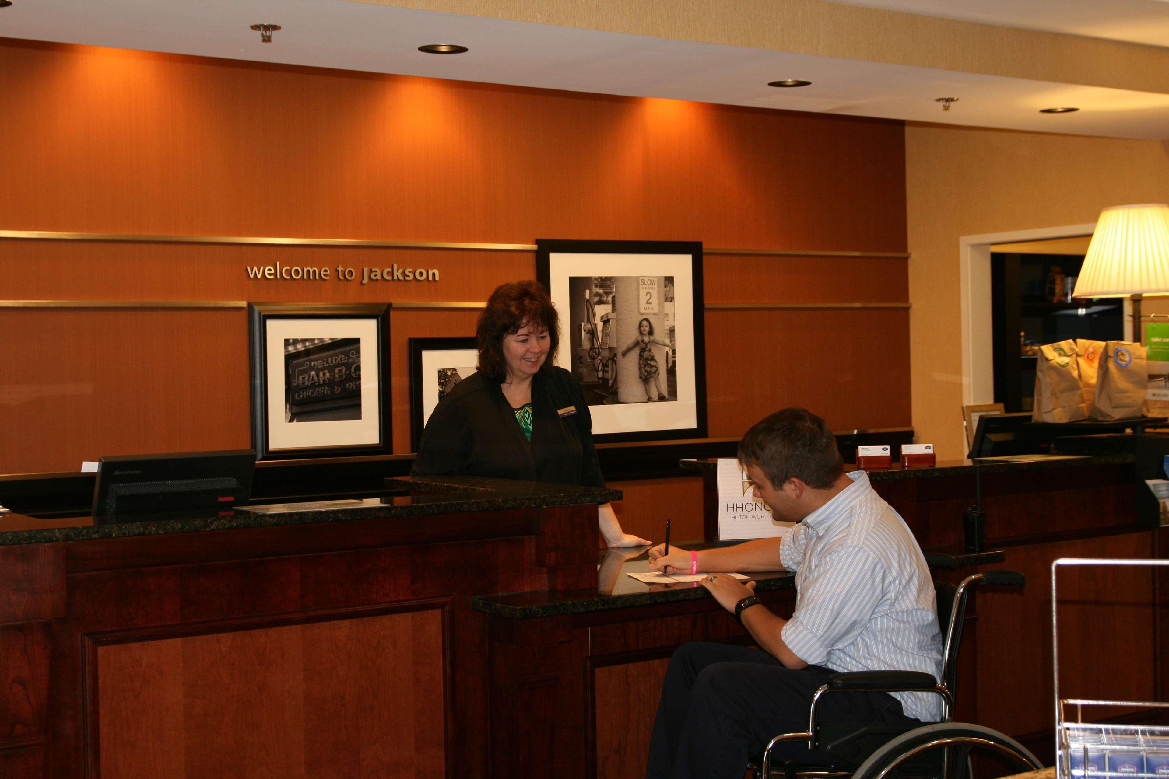 Hampton Inn Jackson-College Avenue Εσωτερικό φωτογραφία