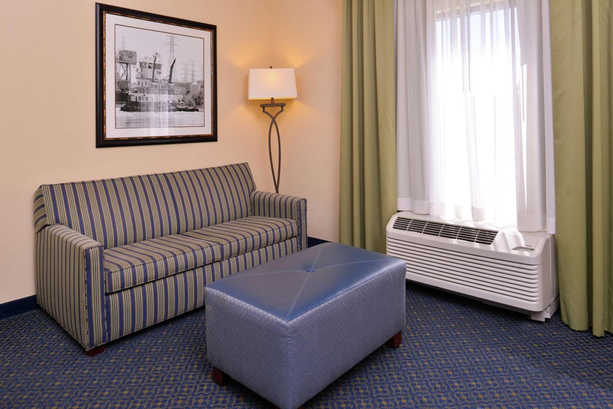Hampton Inn Jackson-College Avenue Εξωτερικό φωτογραφία